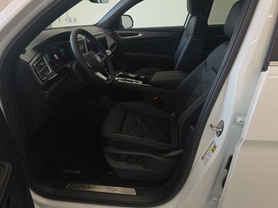 2026 Volkswagen Atlas Cross Sport SE w/Technology