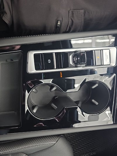 2026 Volkswagen Atlas Cross Sport SE w/Technology