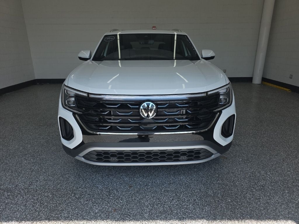2026 Volkswagen Atlas Cross Sport SE w/Technology