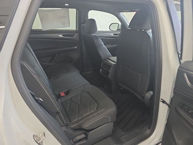 2026 Volkswagen Atlas Cross Sport SE w/Technology