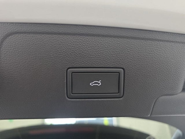 2026 Volkswagen Atlas Cross Sport SE w/Technology
