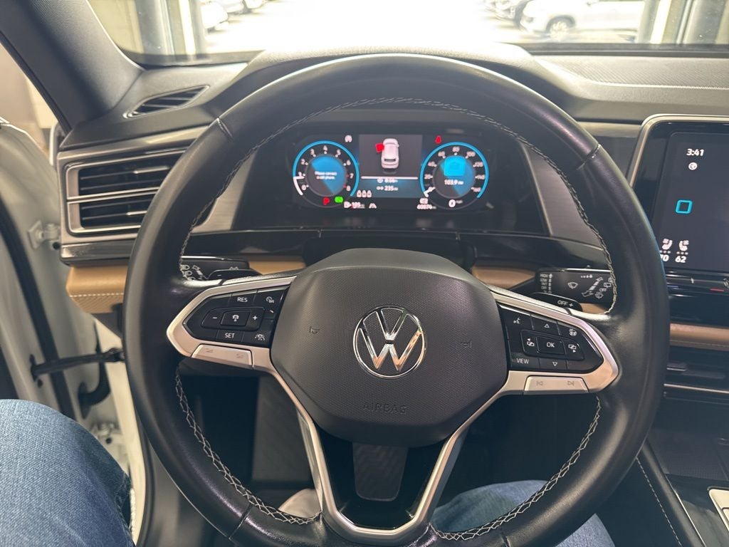 2024 Volkswagen Atlas Cross Sport 2.0T SE w/Technology