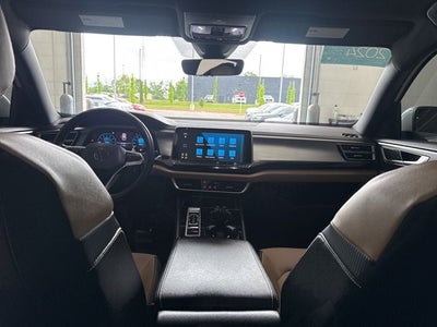 2024 Volkswagen Atlas Cross Sport 2.0T SE w/Technology