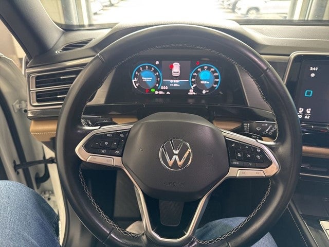 2024 Volkswagen Atlas Cross Sport 2.0T SE w/Technology