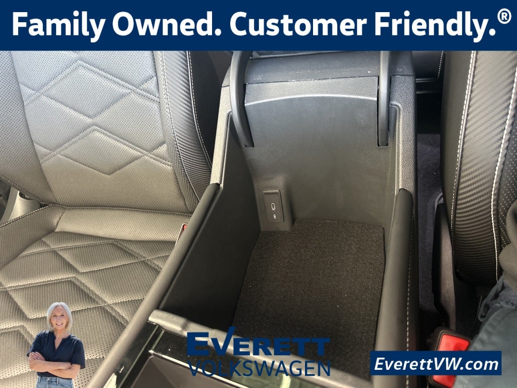 2025 Volkswagen Atlas Cross Sport 2.0T SE w/ Technology