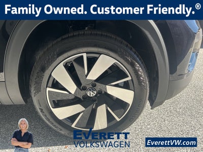 2025 Volkswagen Atlas Cross Sport 2.0T SE w/ Technology