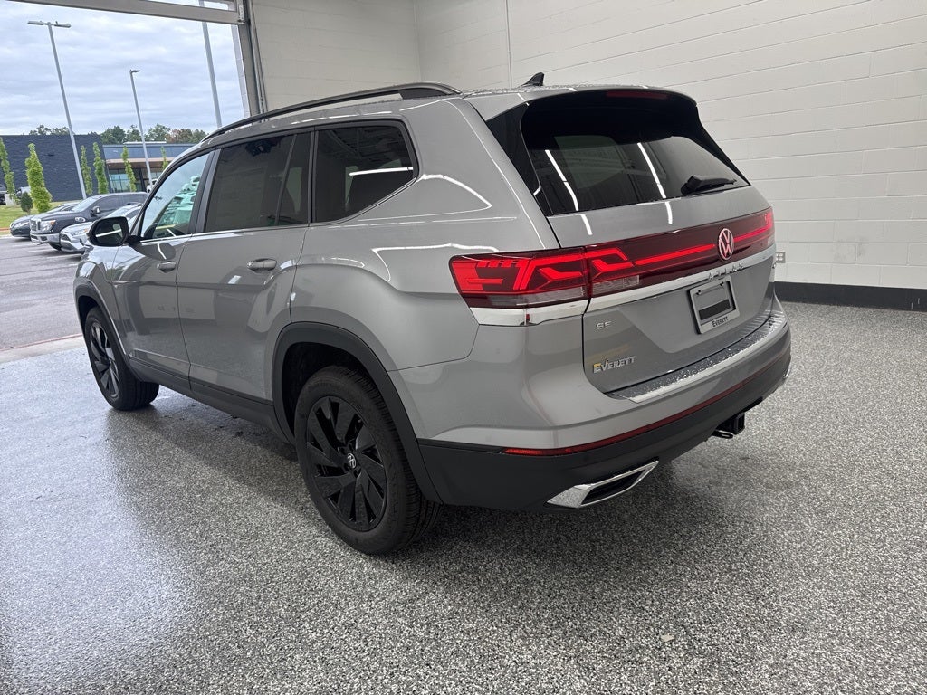 2026 Volkswagen Atlas 2.0T SE w/ Technology