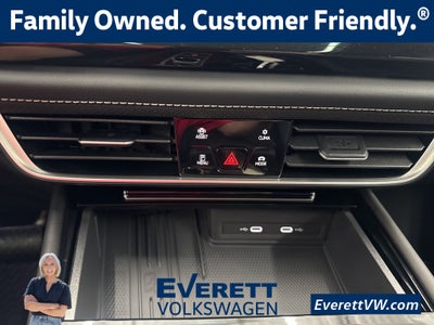 2026 Volkswagen Atlas 2.0T SE w/ Technology