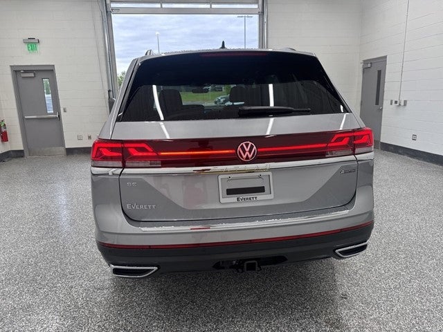 2026 Volkswagen Atlas 2.0T SE w/ Technology