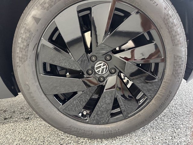 2026 Volkswagen Atlas 2.0T SE w/ Technology