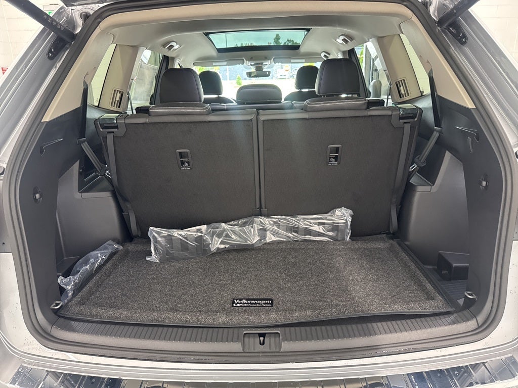 2026 Volkswagen Atlas 2.0T SE w/ Technology