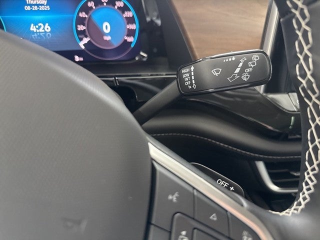 2026 Volkswagen Atlas 2.0T SE w/ Technology