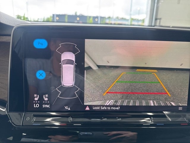 2026 Volkswagen Atlas 2.0T SE w/ Technology