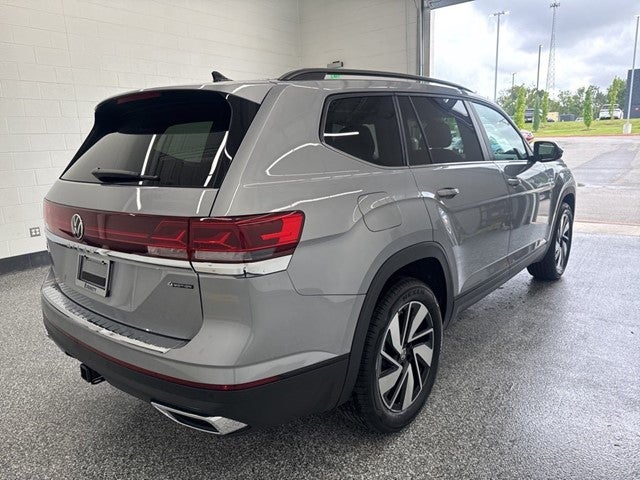 2026 Volkswagen Atlas 2.0T SE w/ Technology
