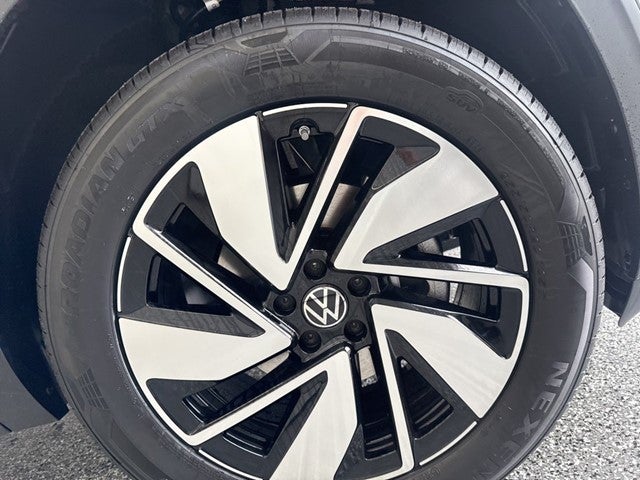 2026 Volkswagen Atlas 2.0T SE w/ Technology