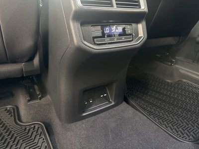 2026 Volkswagen Atlas 2.0T SE w/ Technology