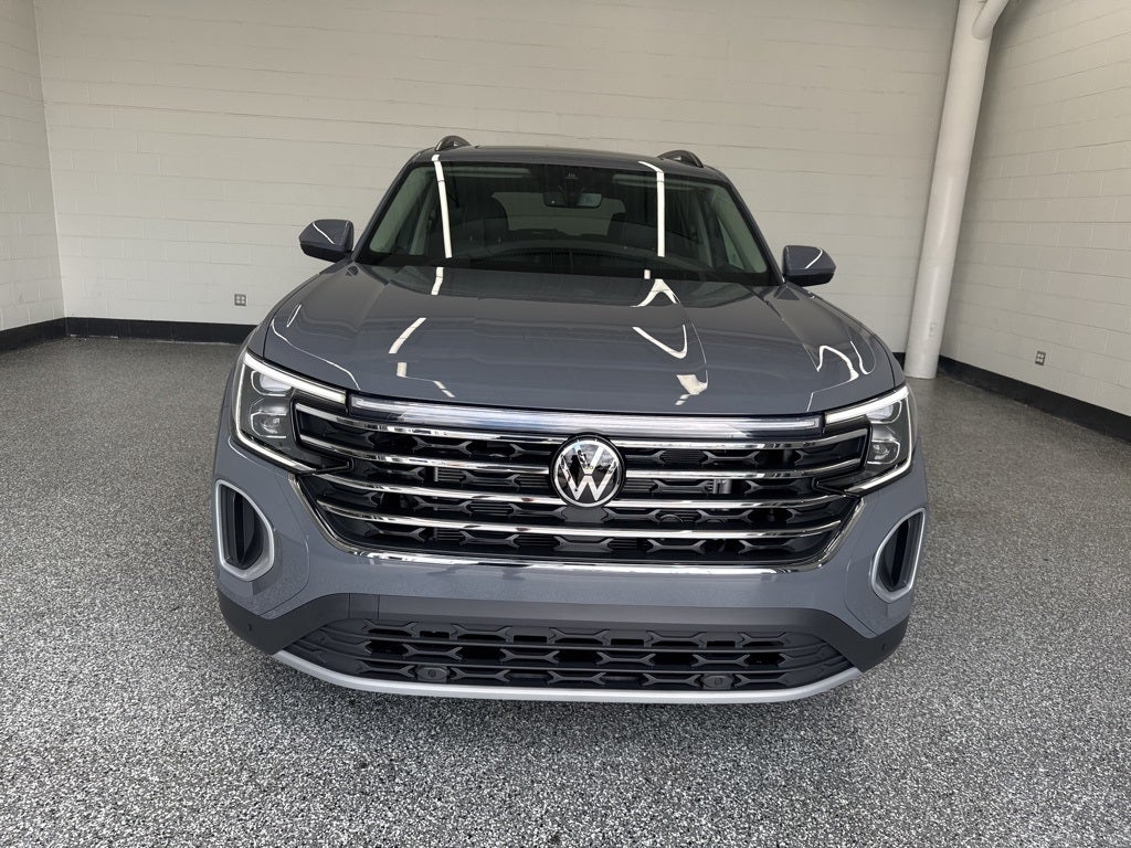 2026 Volkswagen Atlas 2.0T SE w/ Technology