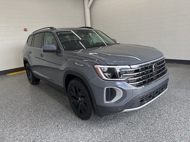 2026 Volkswagen Atlas 2.0T SE w/ Technology