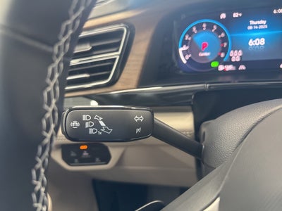 2026 Volkswagen Atlas 2.0T SE w/ Technology