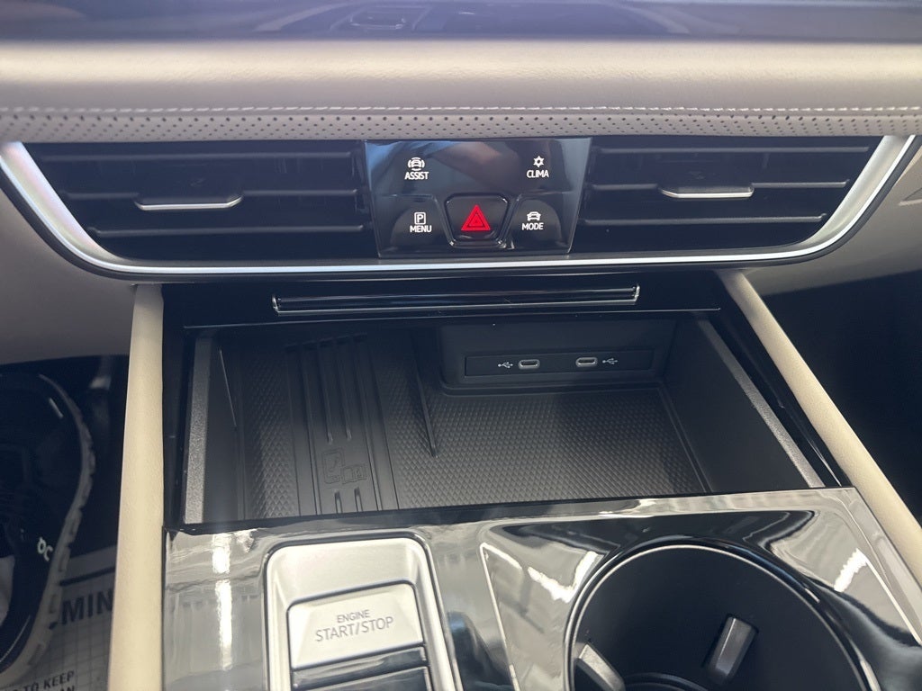 2026 Volkswagen Atlas 2.0T SE w/ Technology