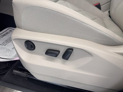 2026 Volkswagen Atlas 2.0T SE w/ Technology