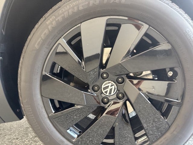 2026 Volkswagen Atlas 2.0T SE w/ Technology