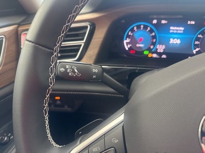 2026 Volkswagen Atlas 2.0T SE w/ Technology