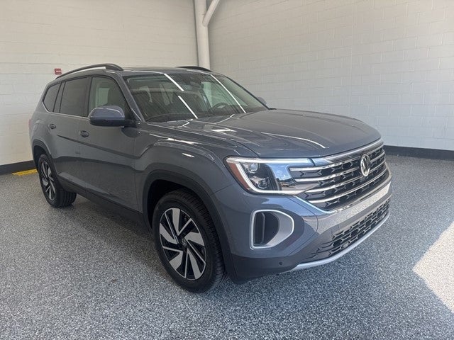2026 Volkswagen Atlas 2.0T SE w/ Technology