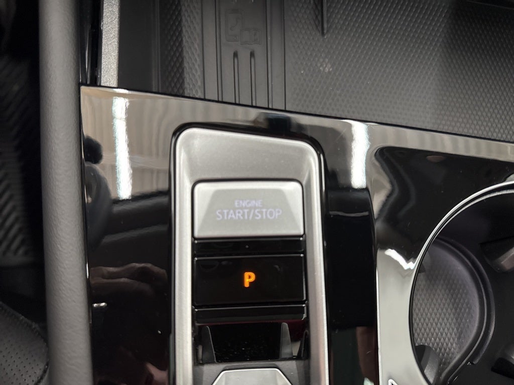 2026 Volkswagen Atlas 2.0T SE w/ Technology