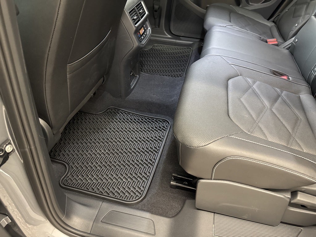 2026 Volkswagen Atlas 2.0T SE w/ Technology