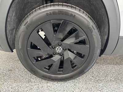 2026 Volkswagen Atlas 2.0T SE w/ Technology
