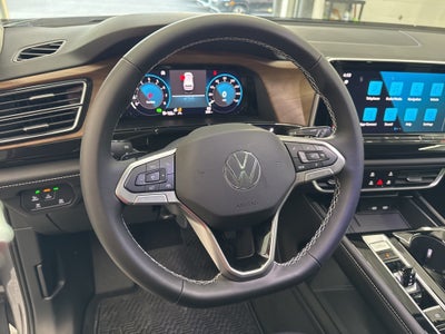 2026 Volkswagen Atlas 2.0T SE w/ Technology