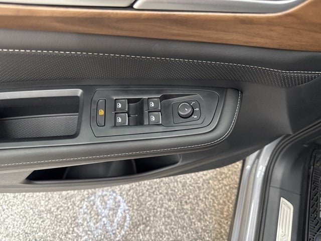 2026 Volkswagen Atlas 2.0T SE w/ Technology