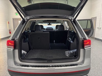 2026 Volkswagen Atlas 2.0T SE w/ Technology