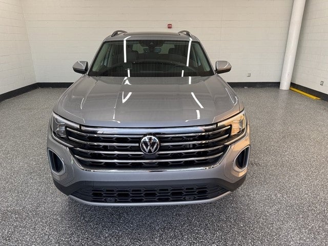2026 Volkswagen Atlas 2.0T SE w/ Technology