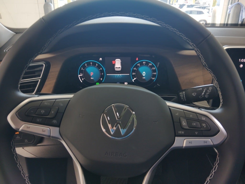 2026 Volkswagen Atlas 2.0T SE w/ Technology