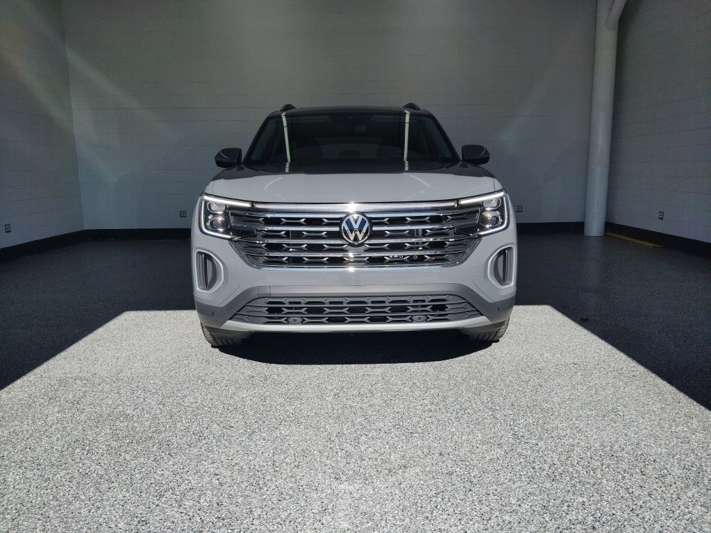 2026 Volkswagen Atlas 2.0T SE w/ Technology