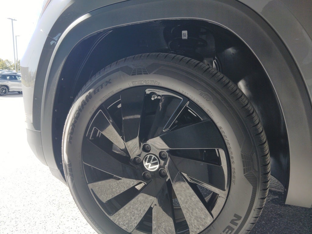 2026 Volkswagen Atlas 2.0T SE w/ Technology