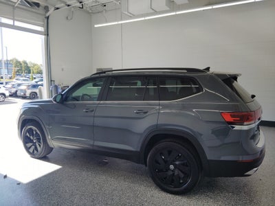 2026 Volkswagen Atlas 2.0T SE w/ Technology