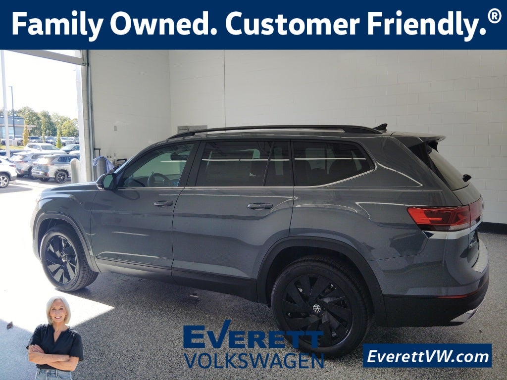 2026 Volkswagen Atlas 2.0T SE w/ Technology