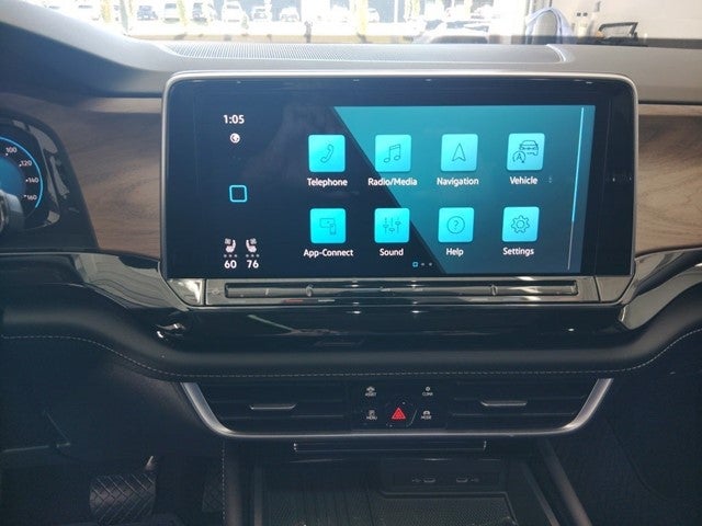 2026 Volkswagen Atlas 2.0T SE w/ Technology