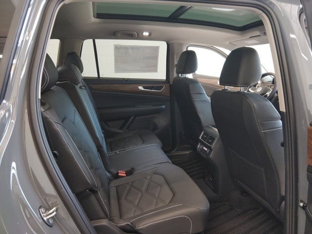 2026 Volkswagen Atlas 2.0T SE w/ Technology