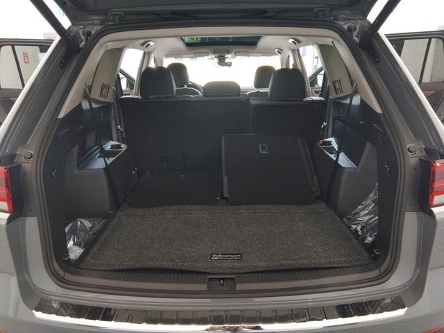 2026 Volkswagen Atlas 2.0T SE w/ Technology