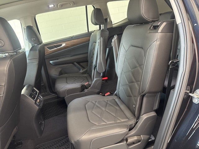 2026 Volkswagen Atlas 2.0T SE w/ Technology