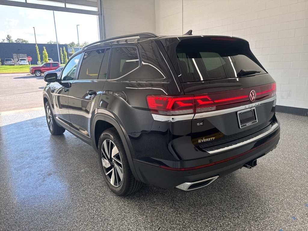 2026 Volkswagen Atlas 2.0T SE w/ Technology