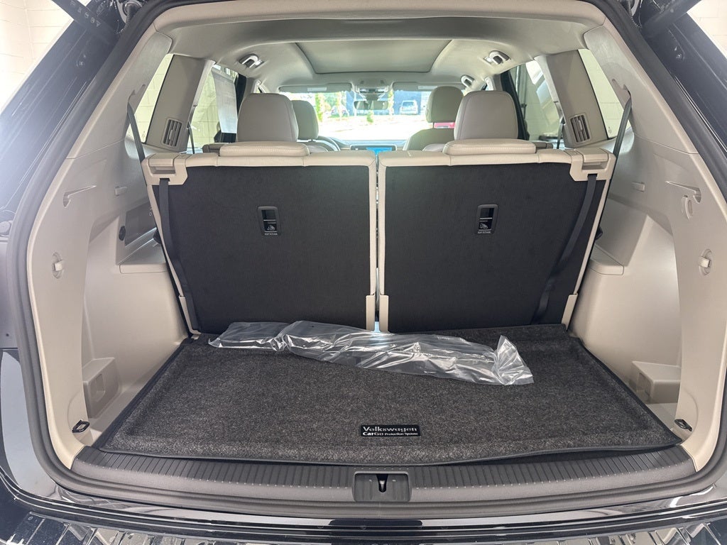 2026 Volkswagen Atlas 2.0T SE w/ Technology