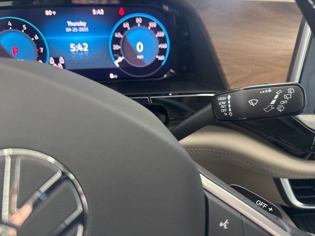 2026 Volkswagen Atlas 2.0T SE w/ Technology