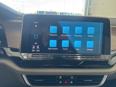 2026 Volkswagen Atlas 2.0T SE w/ Technology