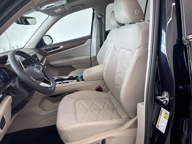 2026 Volkswagen Atlas 2.0T SE w/ Technology