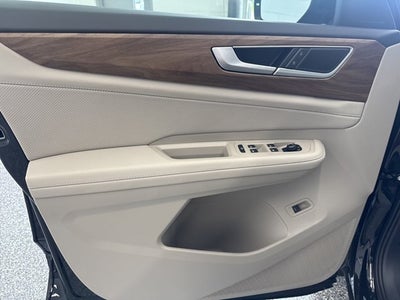 2026 Volkswagen Atlas 2.0T SE w/ Technology